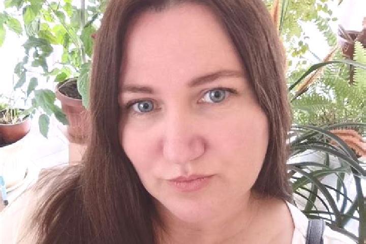 Clara, 23 — Escort in Karapyshi, Ukraine