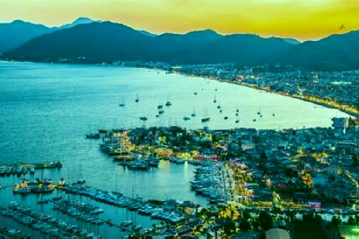 Clara, 23 — Escort in Marmaris, Turkey