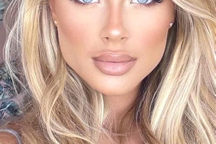 Clara, 24, a blonde blue-eyed latina companion based in Coutances. Offering BDSM, Erotic Massage, Striptease, CIM. Available for incall and outcall, day and ...