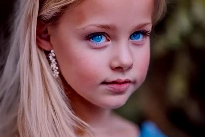 Clara, 24, a blonde blue-eyed middle eastern companion based in Steinen. Offering GFE, Travel Companion, BDSM. Available for incall and outcall, overnight bo...