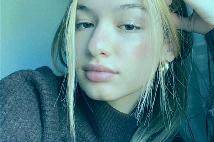 Clara, 24, a blonde brown-eyed indian companion based in Medolago. Offering Striptease, CIM, A-Level, Tantra. Available for incall and outcall, overnight boo...