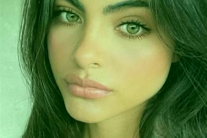 Clara, 24, a brunette hazel-eyed caribbean companion based in Fraccionamiento San Miguel. Offering A-Level, Fetish, Couples, 69. Available for incall and out...