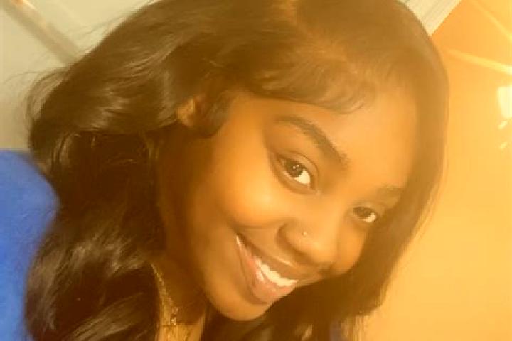 Clara, 24 — Escort in Eutaw, United States