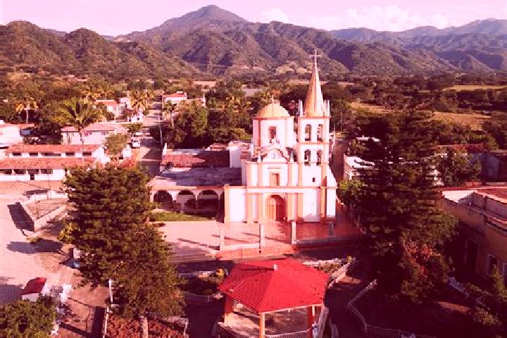 Clara, 24 — Escort in San Cristobal Amatlan, Mexico