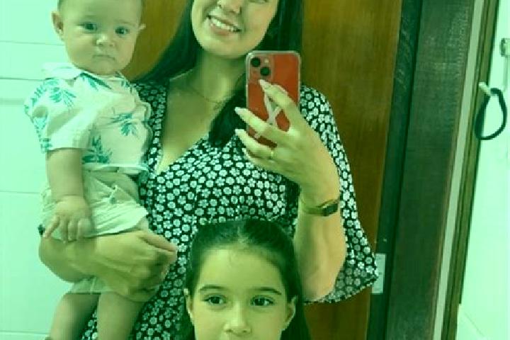Clara, 24 — Escort in Serranos, Brazil