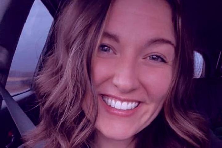 Clara, 24 — Escort in Washington Terrace, United States
