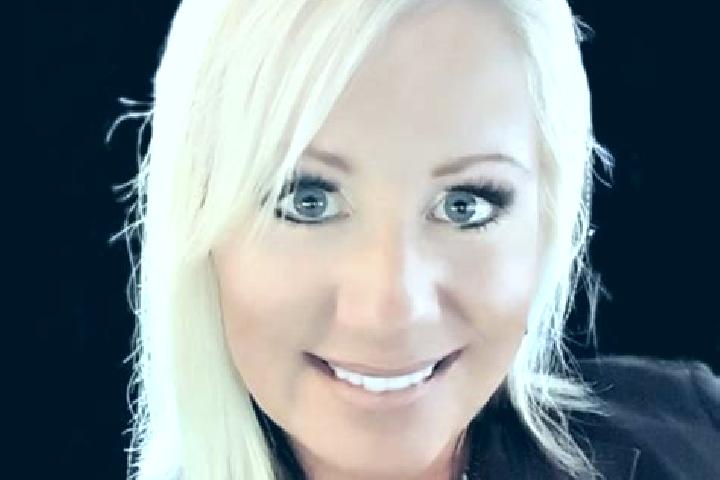 Clara, 25, a blonde brown-eyed mediterranean companion based in Gutenbrunn. Offering Party Girl, Massage, GFE, OWO, Overnight. Available for incall and outca...