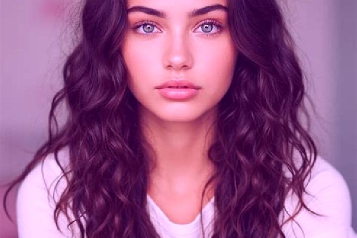 Clara, 25, a brunette amber-eyed mediterranean companion based in Thomazeau. Offering Roleplay, Striptease, Duos, Party Girl. Available for incall and outcal...