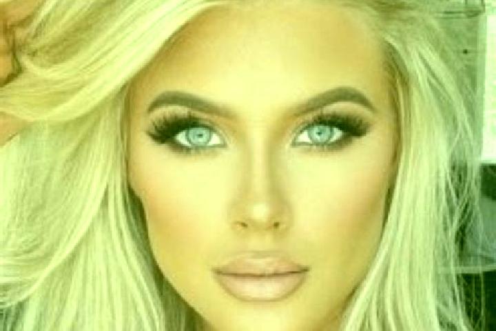 Clara, 25, a platinum blonde hazel-eyed latina companion based in Mata de Platano. Offering Girlfriend Experience, CIM, Roleplay, Dinner Date. Available for ...