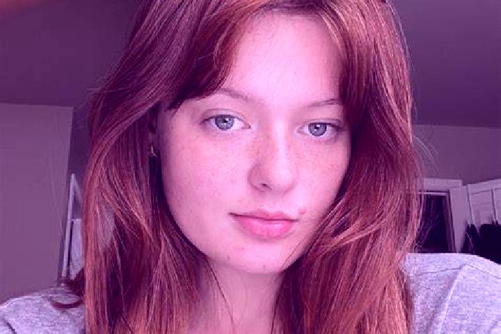 Clara, 25, a red dark-eyed european companion based in Laneuville-a-Remy. Offering Deep French Kissing, Party Girl, A-Level, Overnight. Available for incall ...