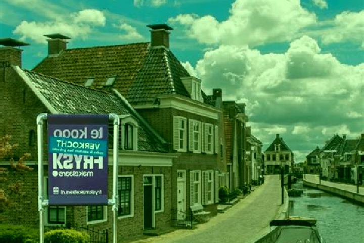Clara, 25 — Escort in Heeg, Netherlands