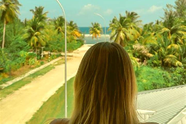 Clara, 25 — Escort in Meedhoo, Maldives
