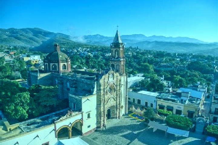 Clara, 25 — Escort in San Raymundo Jalpan, Mexico
