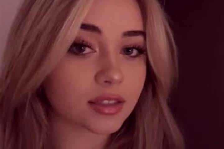 Clara, 26, a blonde hazel-eyed asian companion based in Tenby. Offering Travel Companion, OWO, Fetish, A-Level. Available for incall and outcall, overnight b...