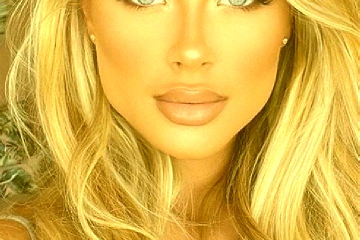 Clara, 26, a blonde hazel-eyed latina companion based in Zavdi el. Offering Overnight, Couples, 69, Duos. Available for incall and outcall, overnight booking...