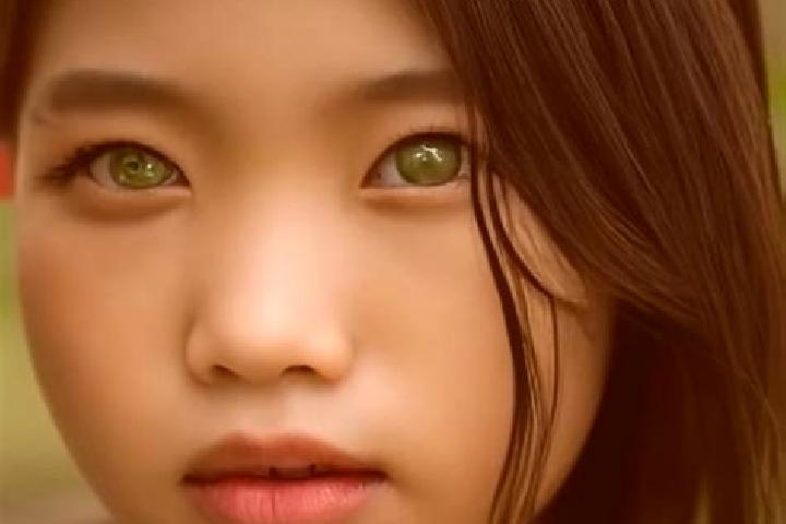 Clara, 26, a red green-eyed asian companion based in Lydiard Millicent. Offering Fetish, Massage, Roleplay. Available for incall and outcall, overnight booki...