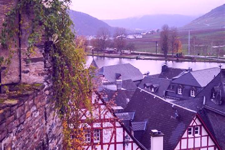 Clara, 26 — Escort in Beilstein, Germany
