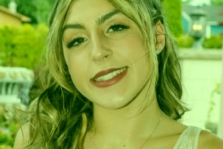 Clara, 26 — Escort in Hackettstown, United States