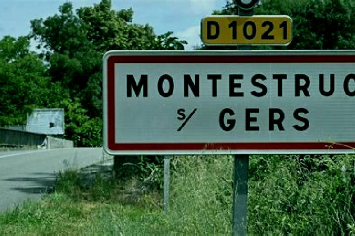 Clara, 26 — Escort in Montestruc-sur-Gers, France