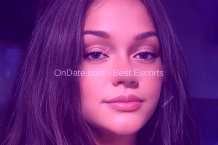 Clara, 26 — Escort in Stockton Springs, United States