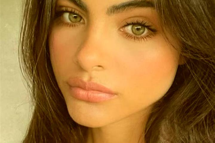 Clara, 27, a auburn hazel-eyed middle eastern companion based in Khian Sa. Offering Domination, A-Level, 69, Roleplay. Available for incall and outcall, over...