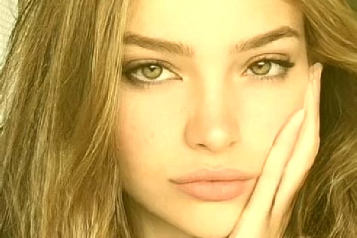 Clara, 27, a blonde brown-eyed mediterranean companion based in Mavroneri. Offering A-Level, GFE, Overnight, Tantra. Available for incall and outcall, overni...
