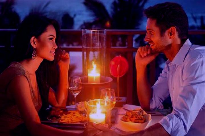Clara, 27, a blonde dark-eyed mixed companion based in Berg. Offering Couples, Dinner Date, Tantra. Available for incall and outcall, overnight bookings avai...