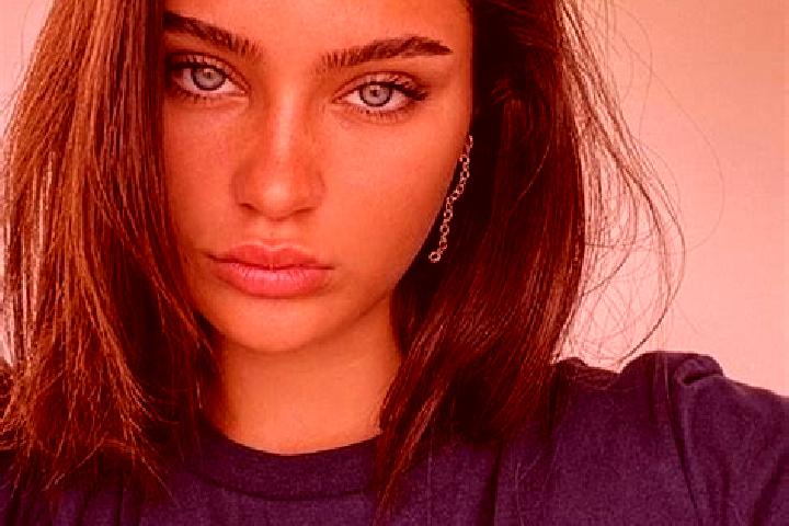 Clara, 27, a brunette blue-eyed ebony companion based in Nalkala. Offering Overnight, Duos, Roleplay. Available for incall and outcall, overnight bookings av...