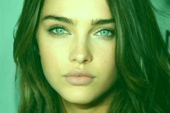 Clara, 27, a brunette grey-eyed european companion based in Siddharthanagar. Offering A-Level, Party Girl, CIM, OWO. Available for incall and outcall, overni...
