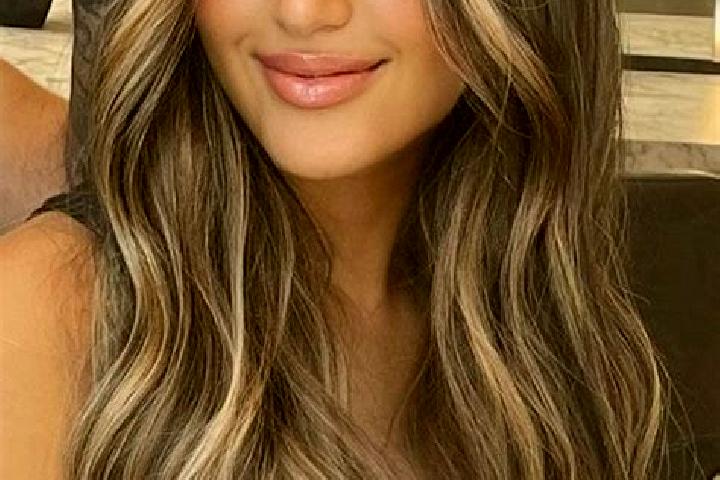 Clara, 27, a dark blonde dark-eyed ebony companion based in Neba. Offering Couples, Tantra, A-Level, Dinner Date. Available for incall and outcall, day and e...