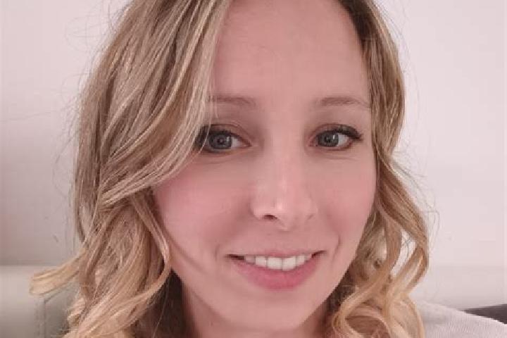 Clara, 27 — Escort in Crehange, France