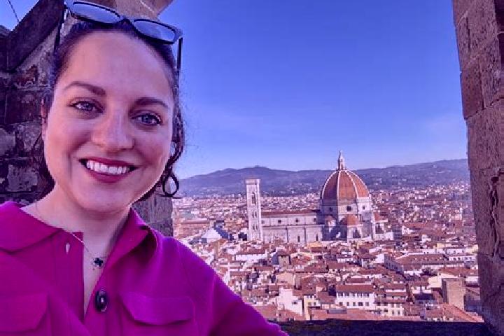 Clara, 27 — Escort in Florence, Canada
