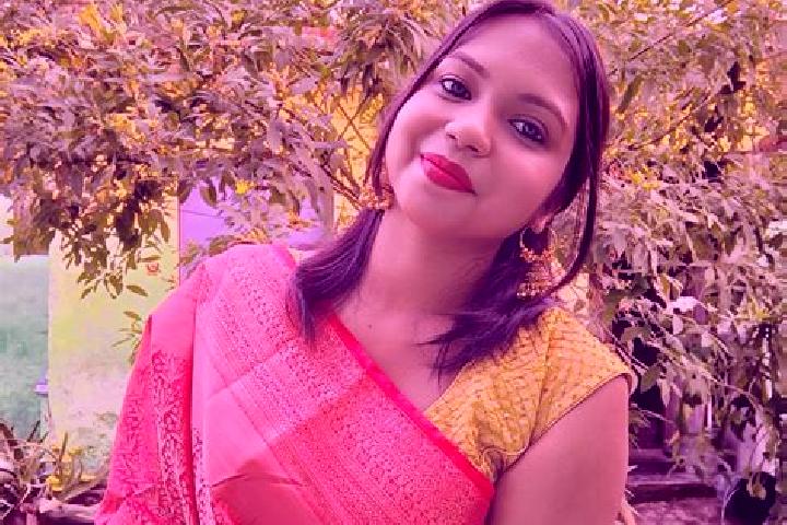 Clara, 27 — Escort in Haripur, India