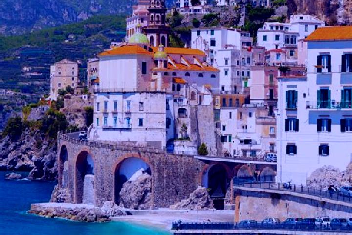 Clara, 27 — Escort in Tassarolo, Italy