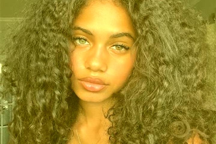 Clara, 28, a black blue-eyed ebony companion based in Noyant-d Allier. Offering Duos, Dinner Date, Overnight, Roleplay. Available for incall and outcall, day...