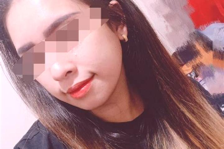 Clara, 28, a black dark-eyed asian companion based in Semalang. Offering Roleplay, 69, Striptease, Girlfriend Experience. Available for incall and outcall, o...