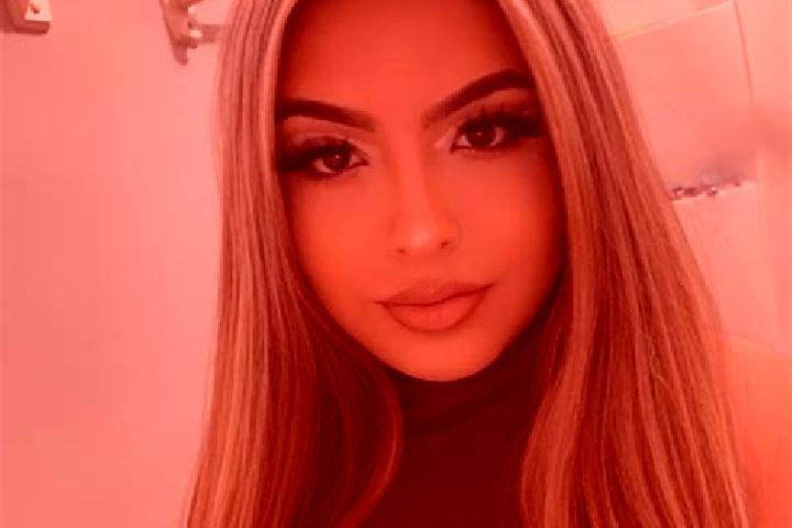 Clara, 28, a blonde brown-eyed latina companion based in Tczow. Offering Travel Companion, BDSM, A-Level. Available for incall and outcall, day and evening d...