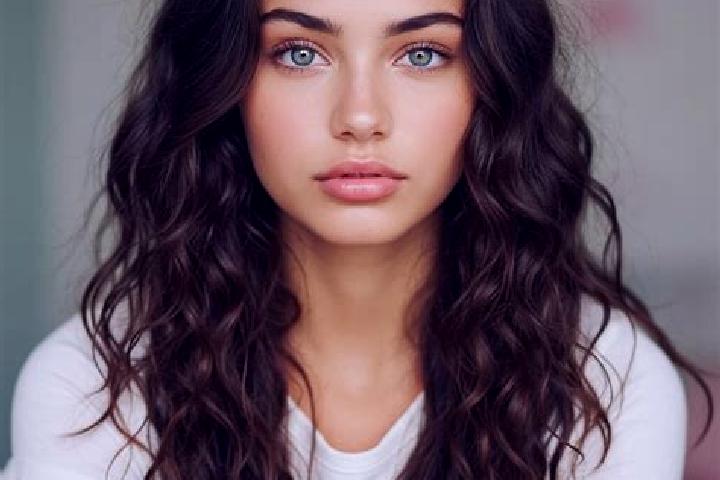 Clara, 28, a brunette amber-eyed mediterranean companion based in San Nicolas Tecomatlan. Offering Prostate Massage, A-Level, Overnight. Available for incall...