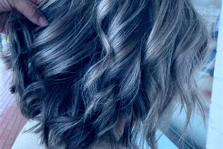 Clara, 28, a dark blonde grey-eyed mixed companion based in Muxima. Offering OWO, Deep French Kissing, Roleplay, Tantra, Girlfriend Experience. Available for...