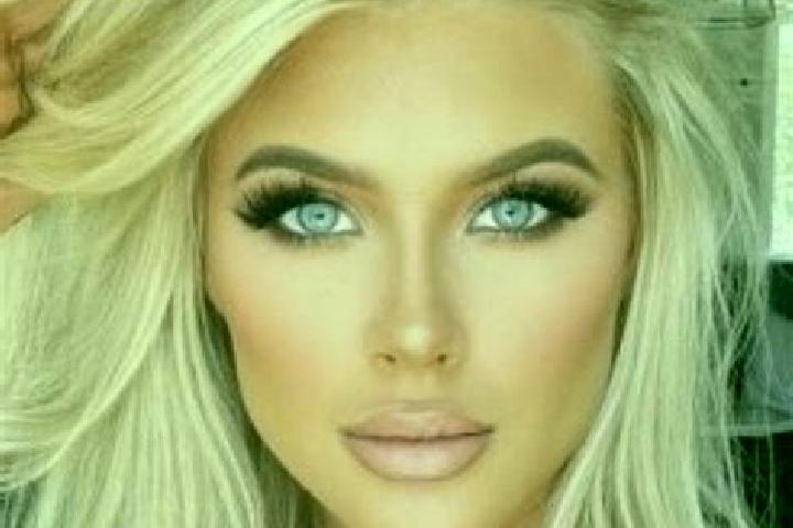 Clara, 28, a platinum blonde amber-eyed mediterranean companion based in Camuy. Offering A-Level, Prostate Massage, Erotic Massage. Available for incall and ...