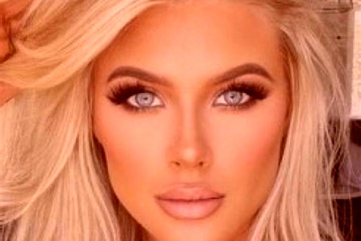 Clara, 28, a platinum blonde amber-eyed mediterranean companion based in Chene Feuillu. Offering Travel Companion, Roleplay, Party Girl, Dinner Date. Availab...