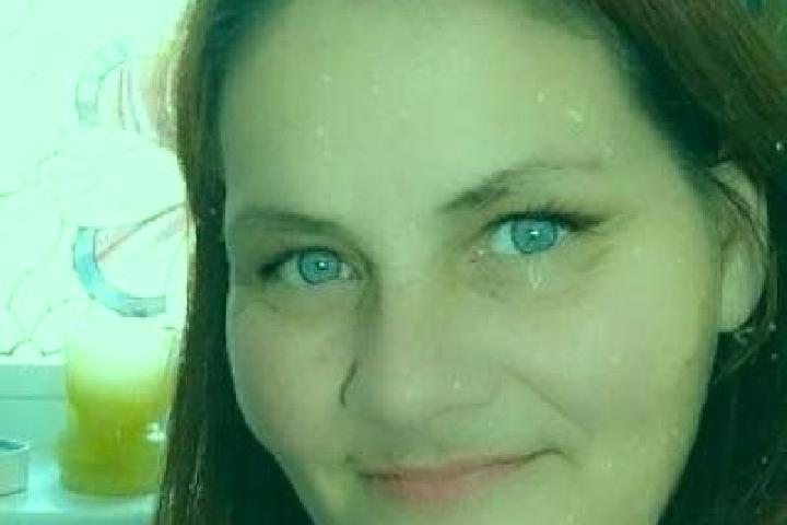 Clara, 28, a red dark-eyed slavic companion based in Heinfels. Offering Erotic Massage, Domination, Massage. Available for incall and outcall, day and evenin...