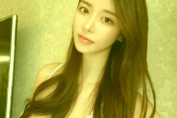 Clara, 28 — Escort in Haramgai, China