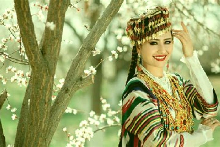 Clara, 28 — Escort in Hazorasp, Uzbekistan