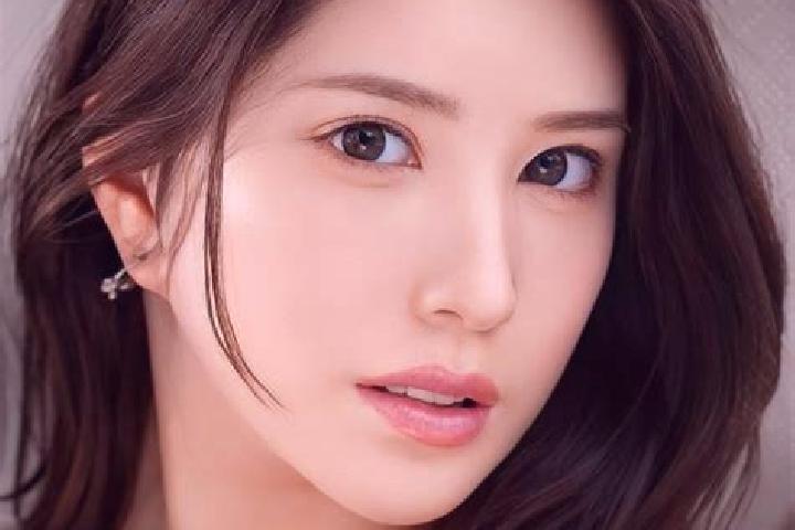 Clara, 28 — Escort in Imaricho-ko, Japan