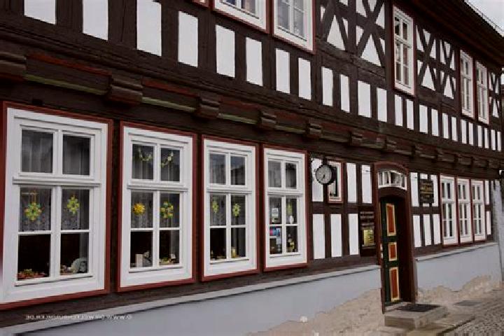 Clara, 28 — Escort in Oberweissbach, Germany