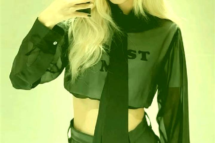 Clara, 28 — Escort in Rech, Germany