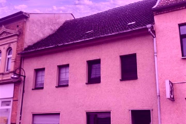 Clara, 28 — Escort in Schildau, Germany