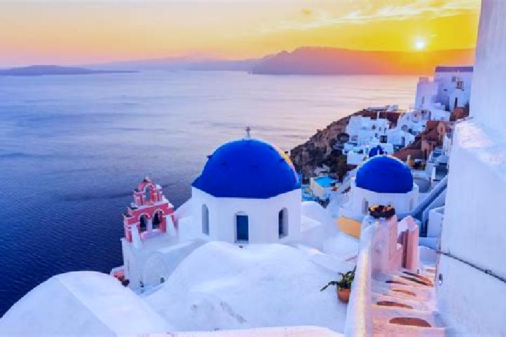 Clara, 28 — Escort in Tolon, Greece