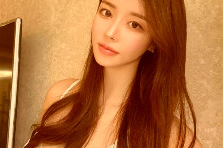 Clara, 28 — Escort in Ya erya, China